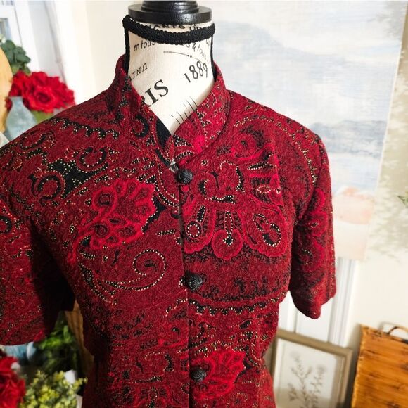 Vintage R & K Original Paisley Print Stylish Statement Top. - Picture 2 of 15